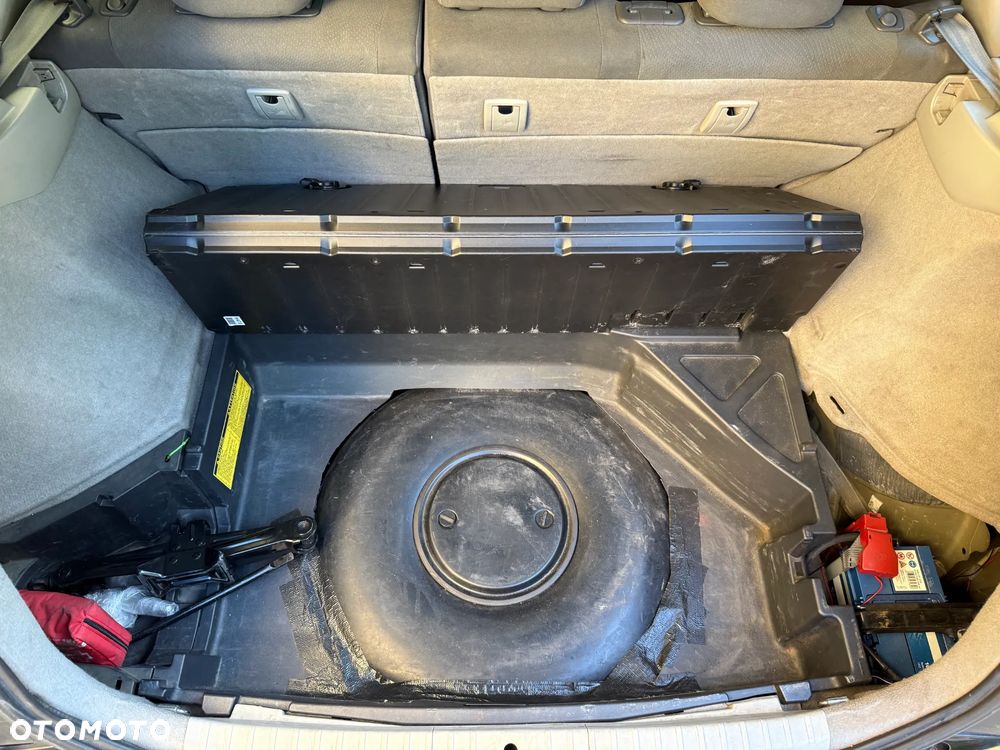 Toyota Prius - 9