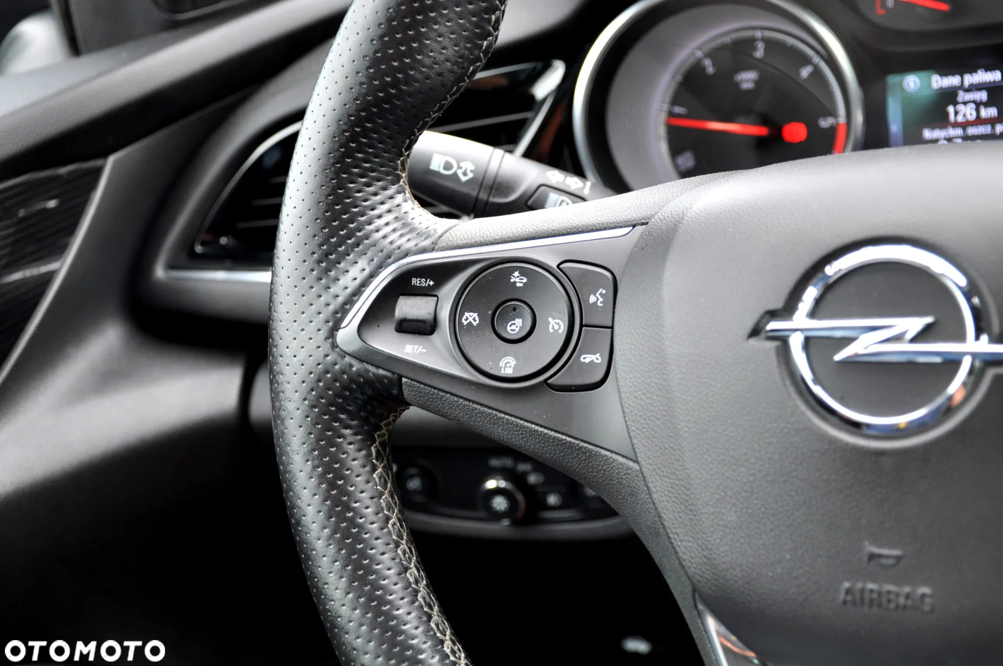 Opel Insignia Grand Sport 2.0 Diesel Exclusive - 39
