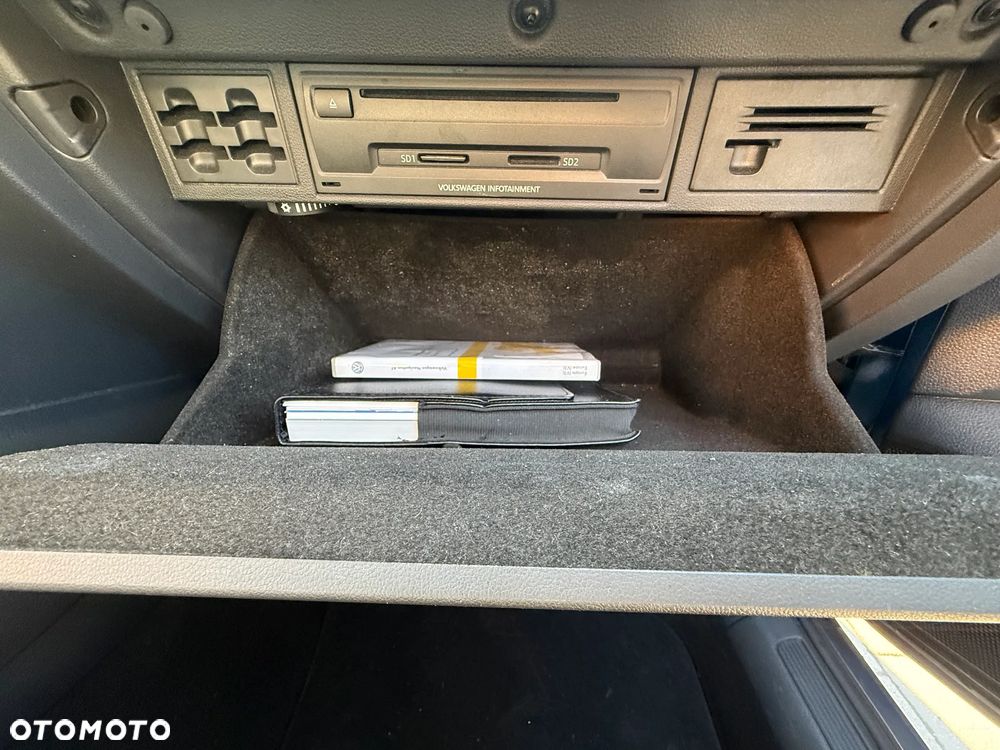 Volkswagen Golf 1.4 TSI BMT Highline DSG - 21