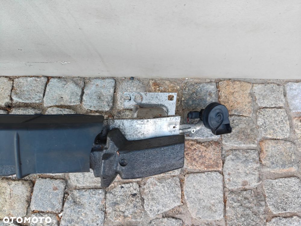 Belka Przedniego Zderzaka Audi A3 8V Wzmocnienie 8V0807109B - 6