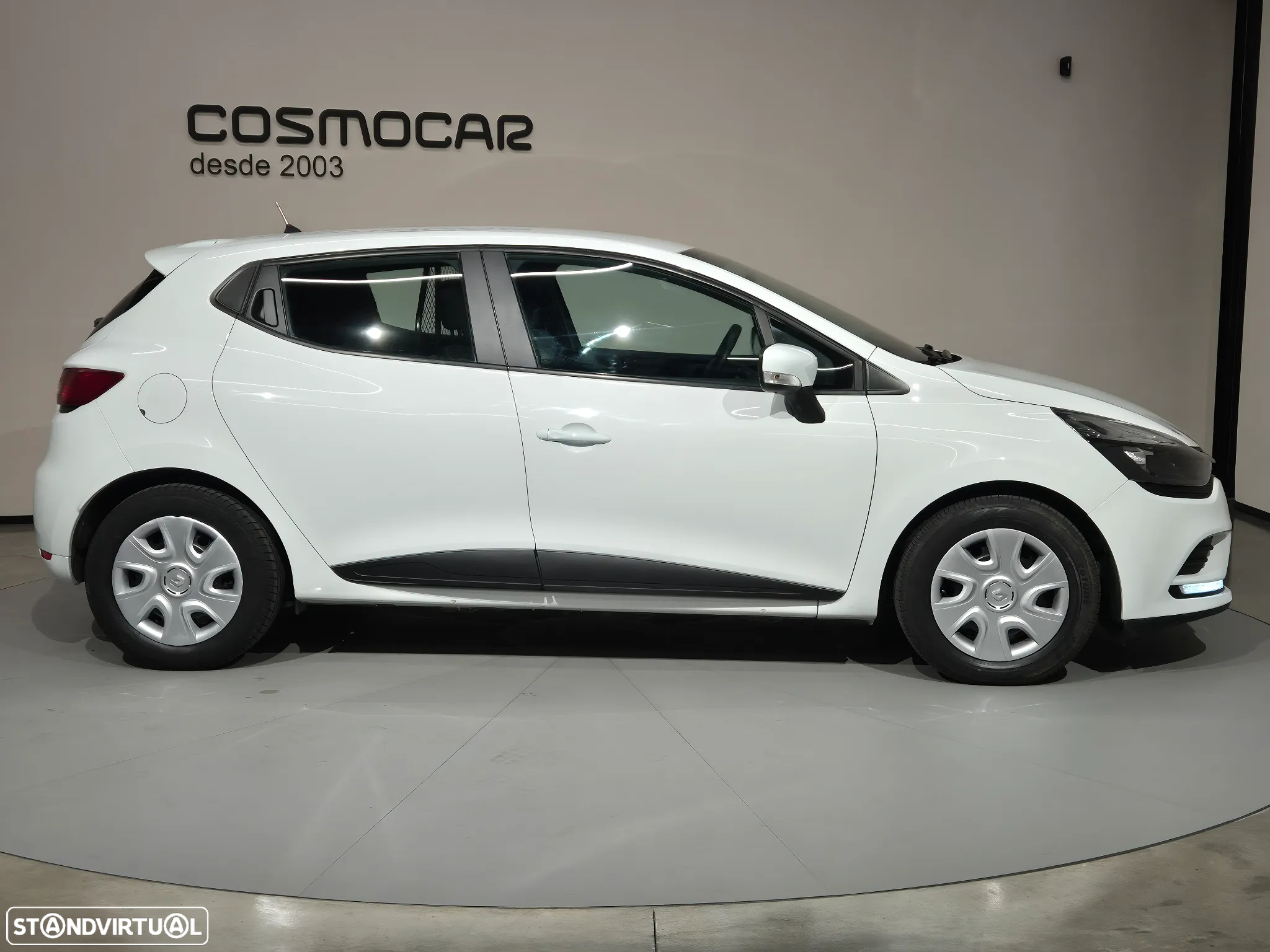 Renault Clio 1.5 DCI VAN - 9
