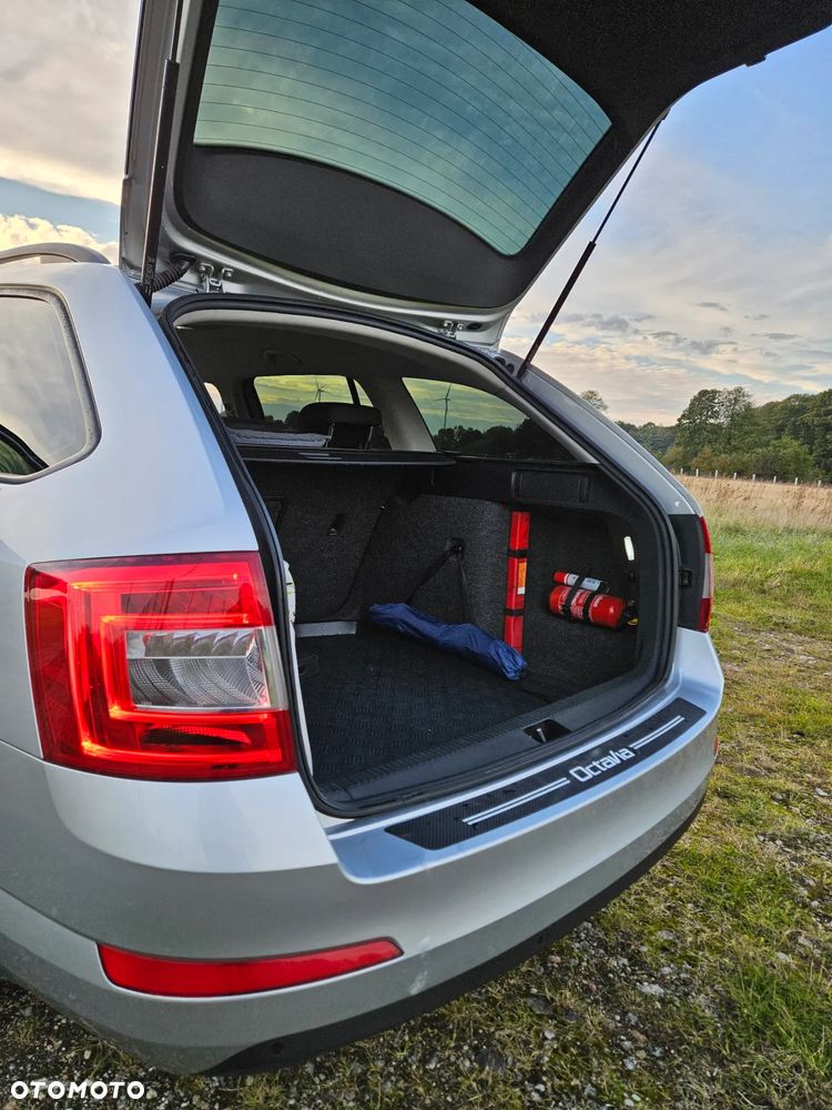Skoda Octavia 2.0 TDI Ambition - 24