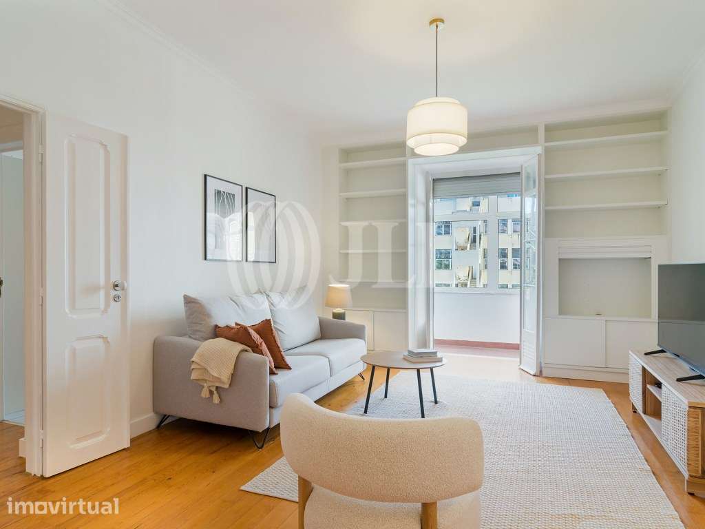Apartamento T5 remodelado nas Avenidas Novas, Lisboa - Grande imagem: 2/32