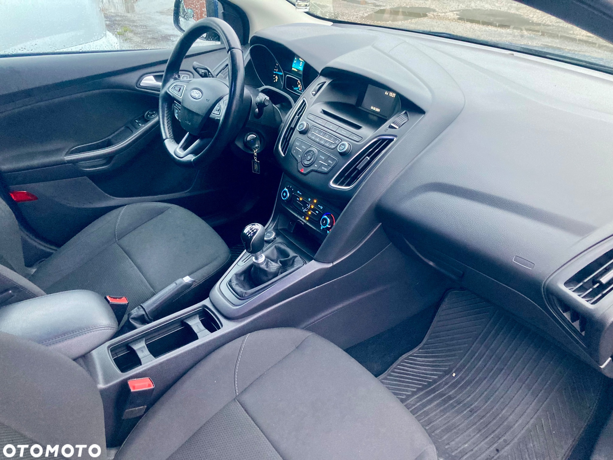 Ford Focus 1.5 TDCi SYNC Edition - 20