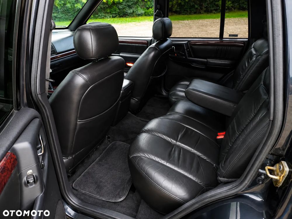Jeep Grand Cherokee - 9