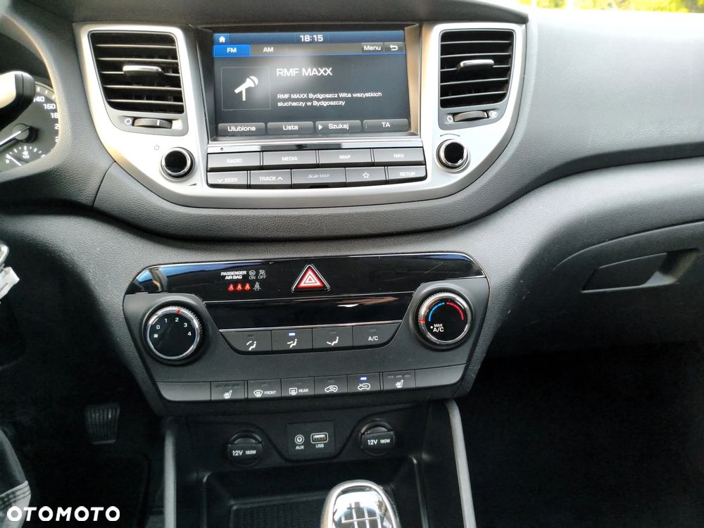Hyundai Tucson blue 1.6 GDi 2WD Navi - 28