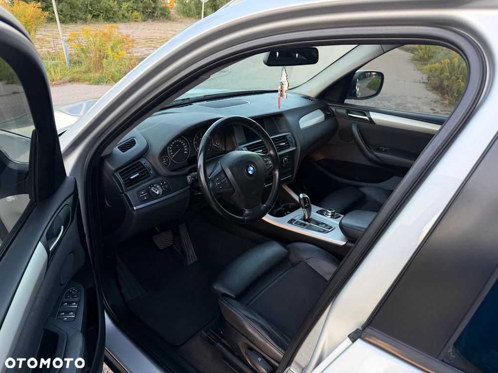 BMW X3 sDrive18d - 8