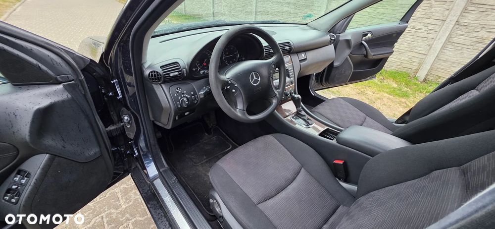 Mercedes-Benz Klasa C 220 CDI Automatik Classic DPF - 10