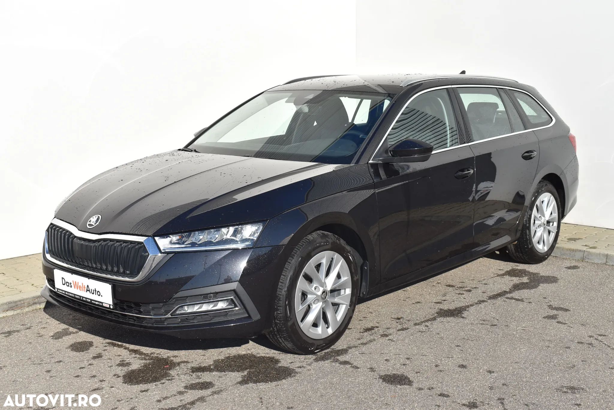 Skoda Octavia Combi 2.0 TDI (Green tec) DSG Style - 1