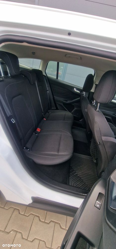 Ford Focus 1.0 EcoBoost Start-Stopp-System ACTIVE STYLE - 29