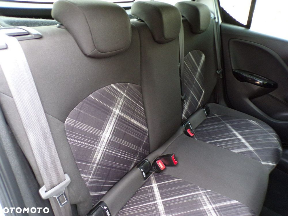 Opel Corsa - 20