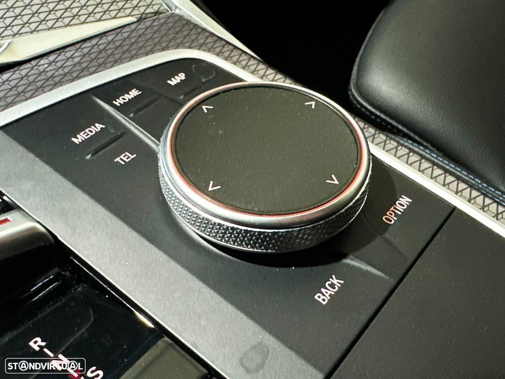 BMW 330 e Pack Desportivo M Auto - 47