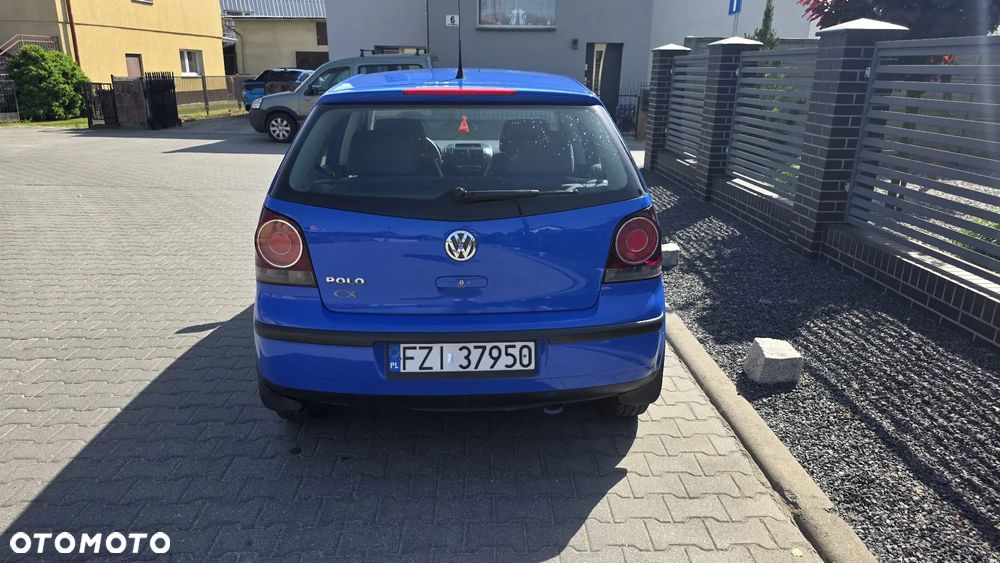 Volkswagen Polo - 12