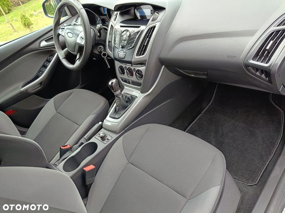Ford Focus - 7