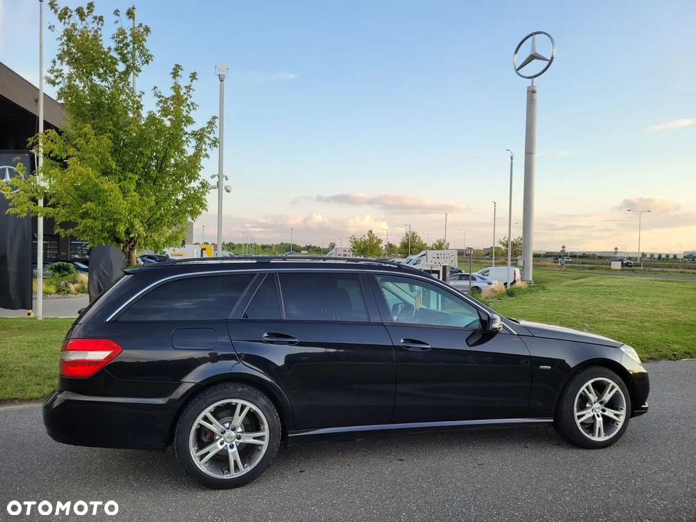 Mercedes-Benz Klasa E 220 CDI DPF BlueEFFICIENCY Avantgarde - 6