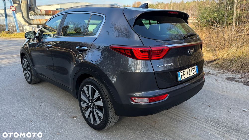 Kia Sportage 2.0 CRDI Business Line 4WD - 9