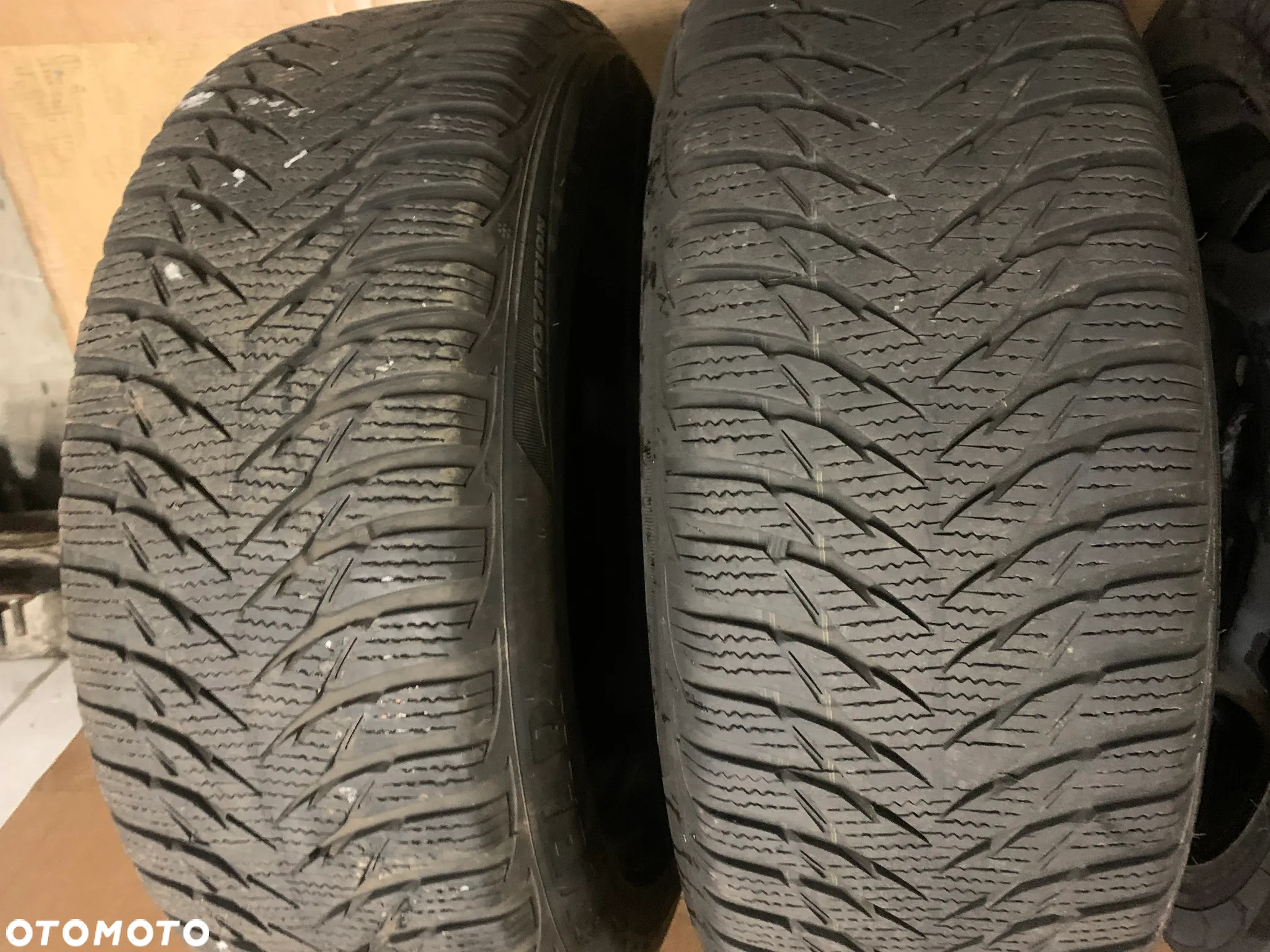Felgi stalowe z oponami zimowymi 5x120 IS33 6,5J 195/55 R16 6/7mm 3118 - 3