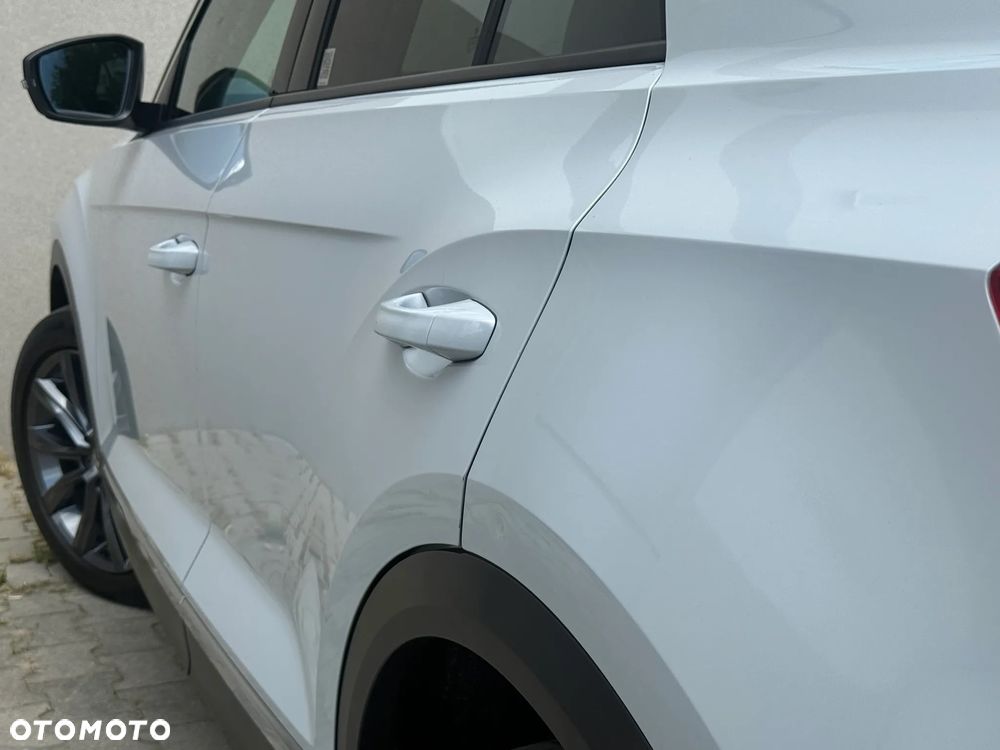 Volkswagen T-Roc 2.0 TDI SCR 4MOTION DSG Sport - 32