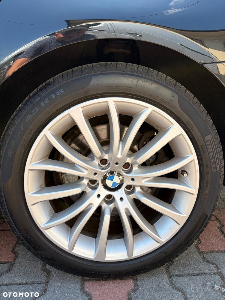 BMW Seria 5 520d Luxury Line - 23