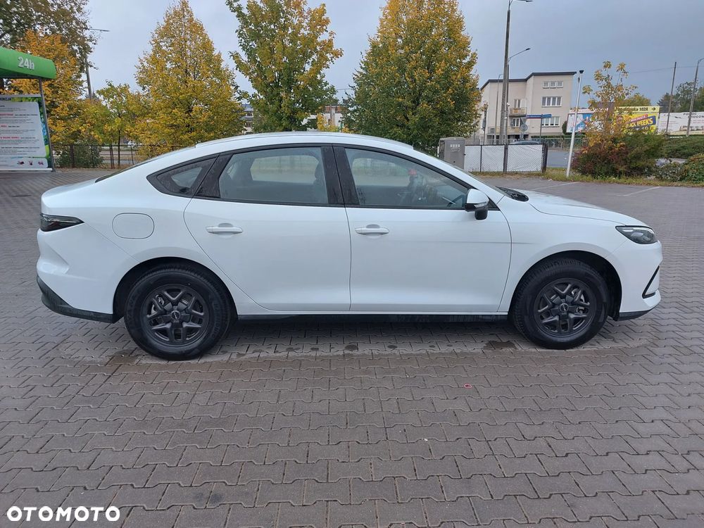 BYD Seal 5 - 6