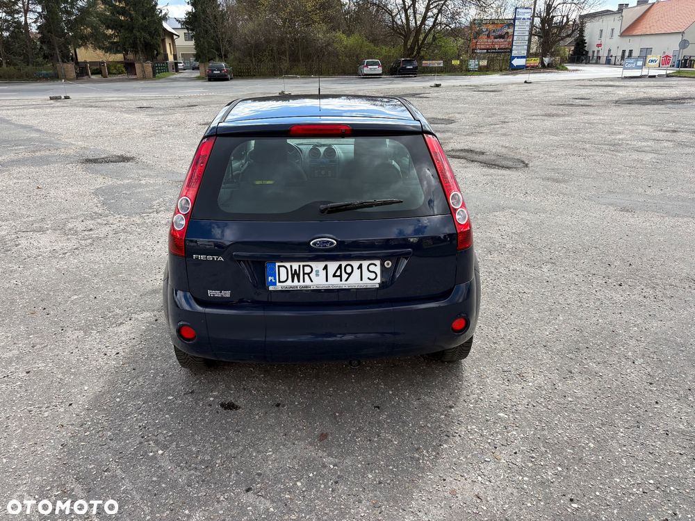 Ford Fiesta - 4