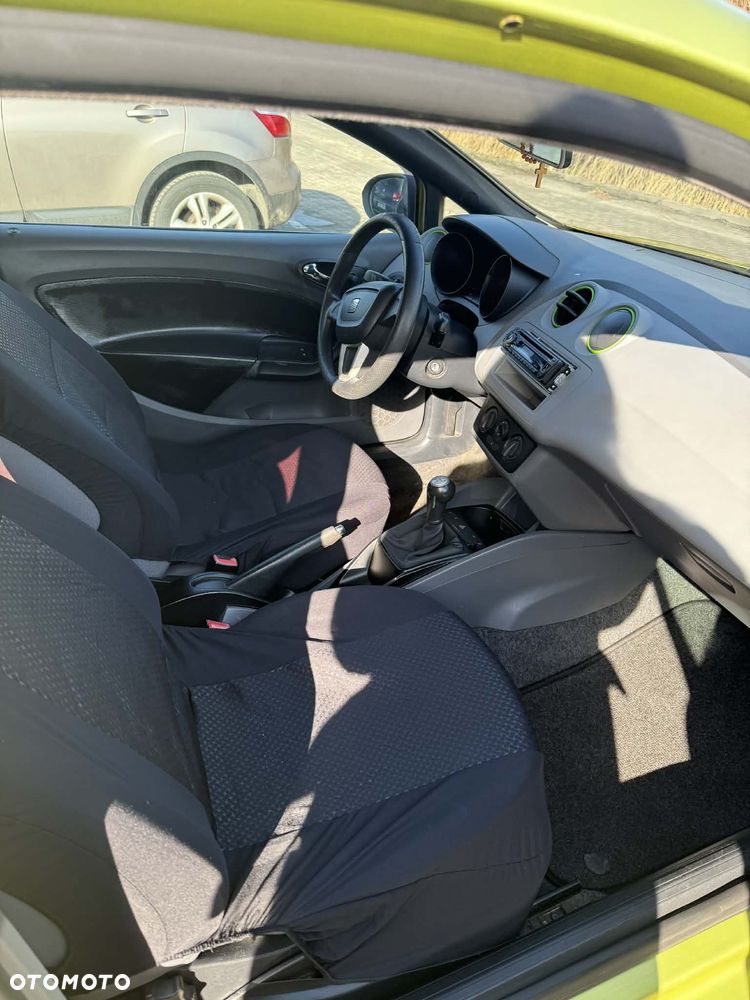 Seat Ibiza SC 1.4 16V Style - 10