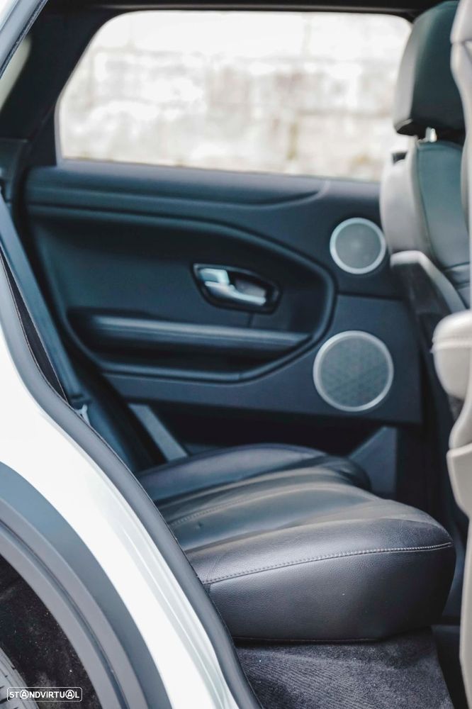 Land Rover Range Rover Evoque - 25