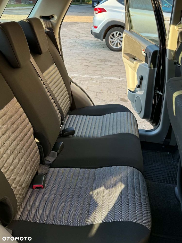 Suzuki SX4 1.6 Comfort Plus - 12