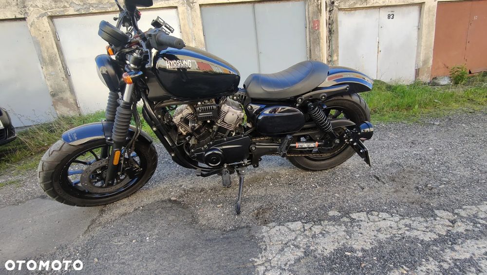Hyosung GV - 9