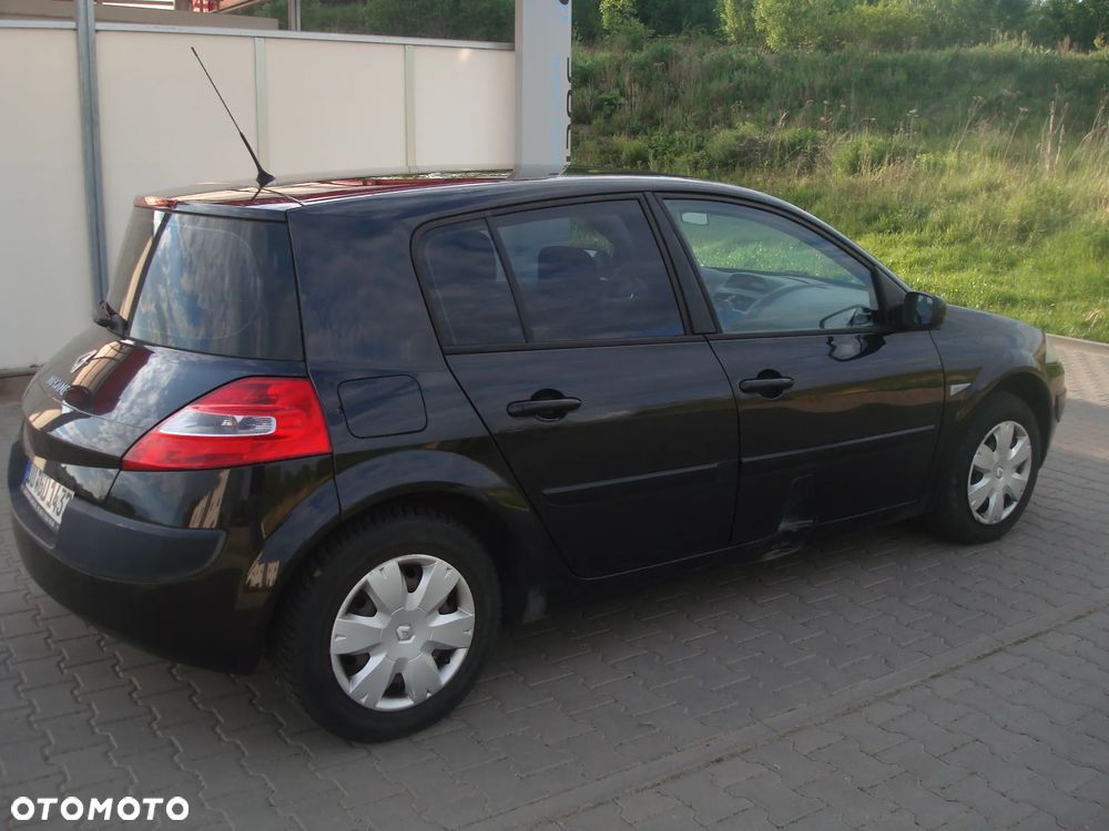 Renault Megane 1.6 16V 110 Dynamique - 13