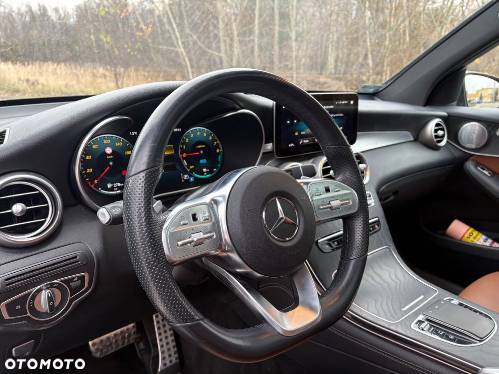 Mercedes-Benz GLC - 17