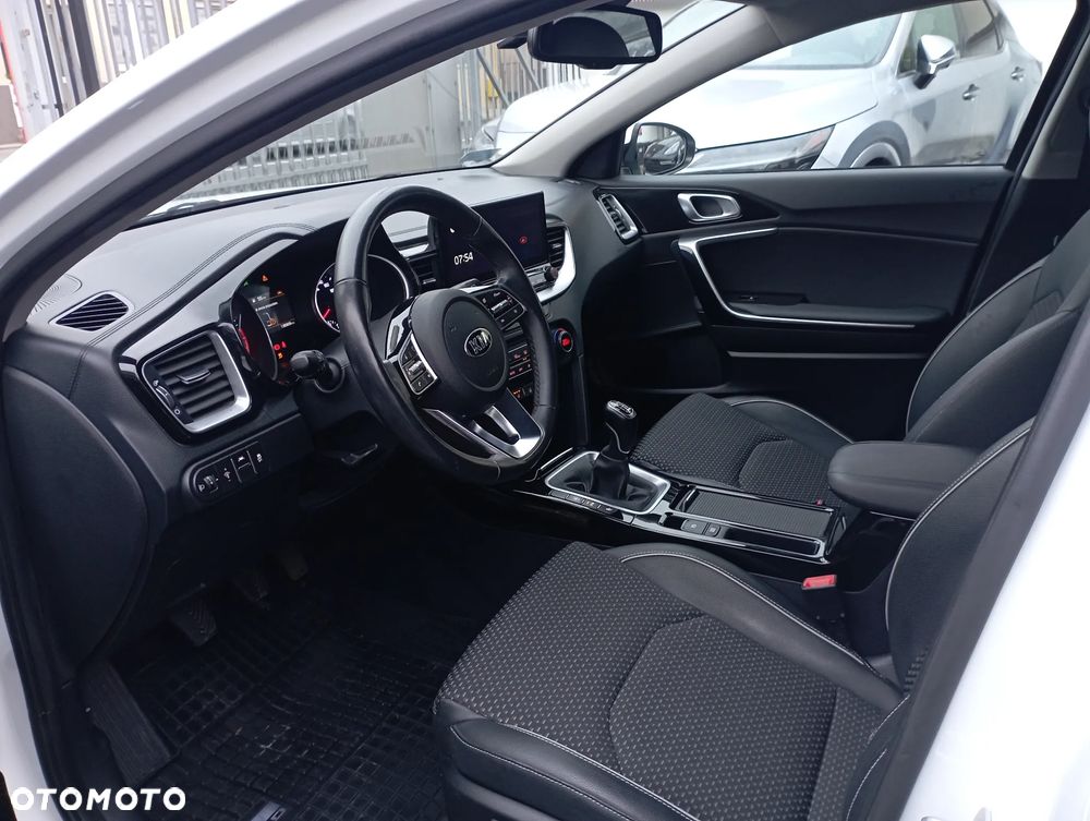 Kia XCeed 1.6 T-GDI L Business Line - 7