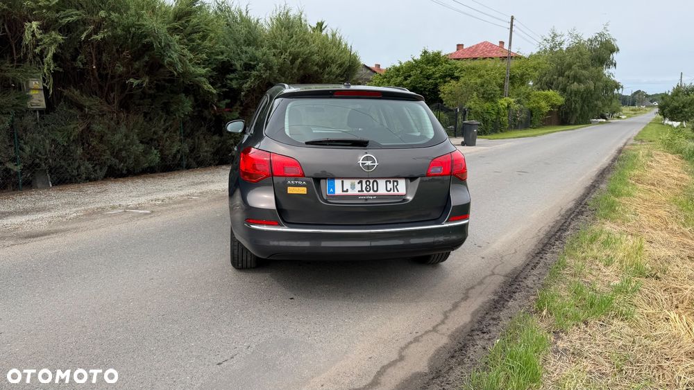 Opel Astra - 4