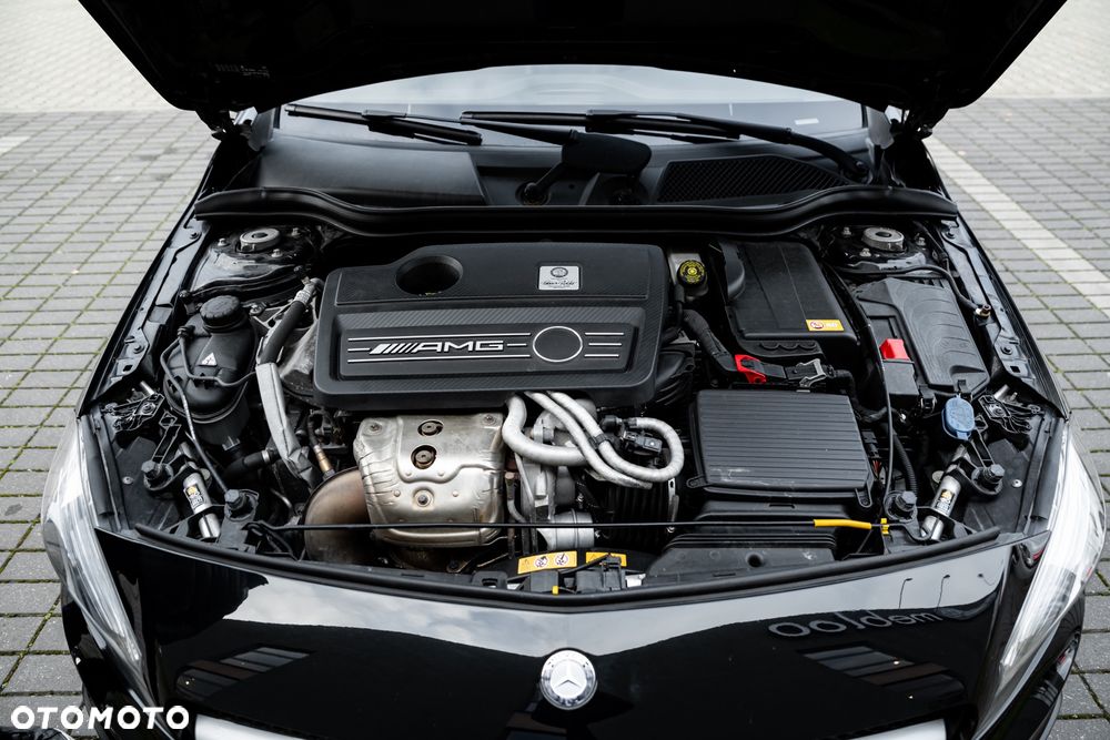 Mercedes-Benz Klasa A 45 AMG 4Matic AMG Speedshift 7G-DCT - 37