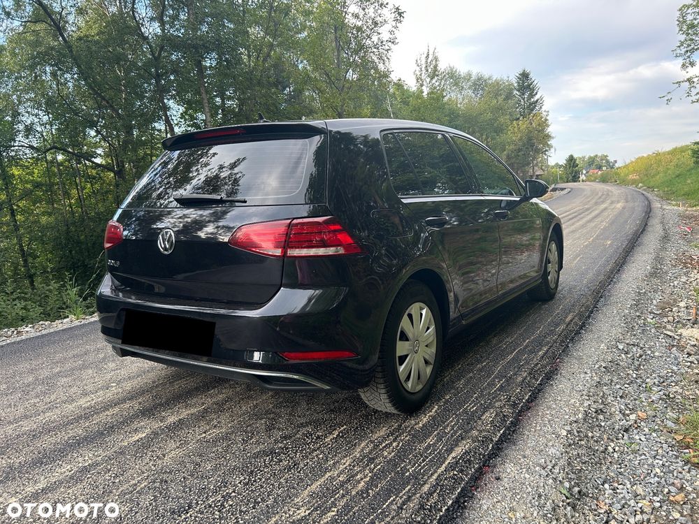 Volkswagen Golf - 4