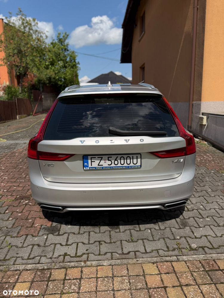 Volvo V90 T4 R-Design - 21