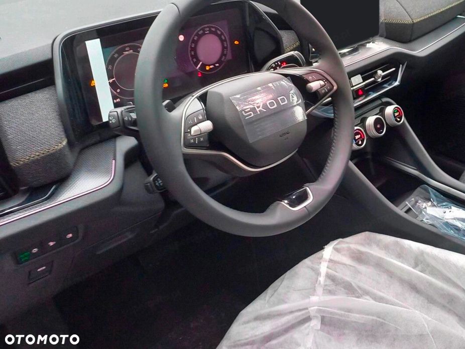 Skoda Kodiaq 2.0 TSI 4x4 Drive DSG - 4