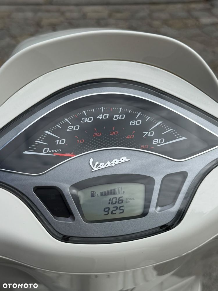 Vespa Sprint - 8