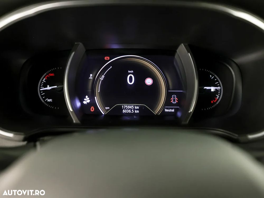 Renault Megane TCe 115 GPF LIMITED - 24