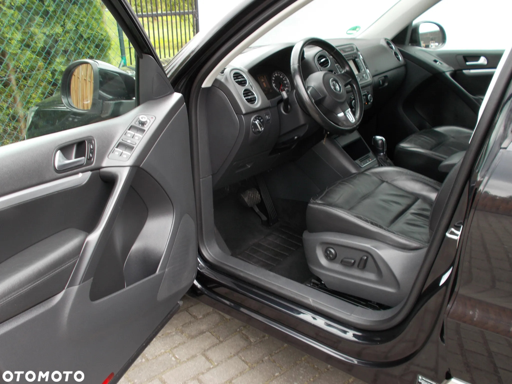 Volkswagen Tiguan 2.0 TDI 4Mot R-Style DSG - 5