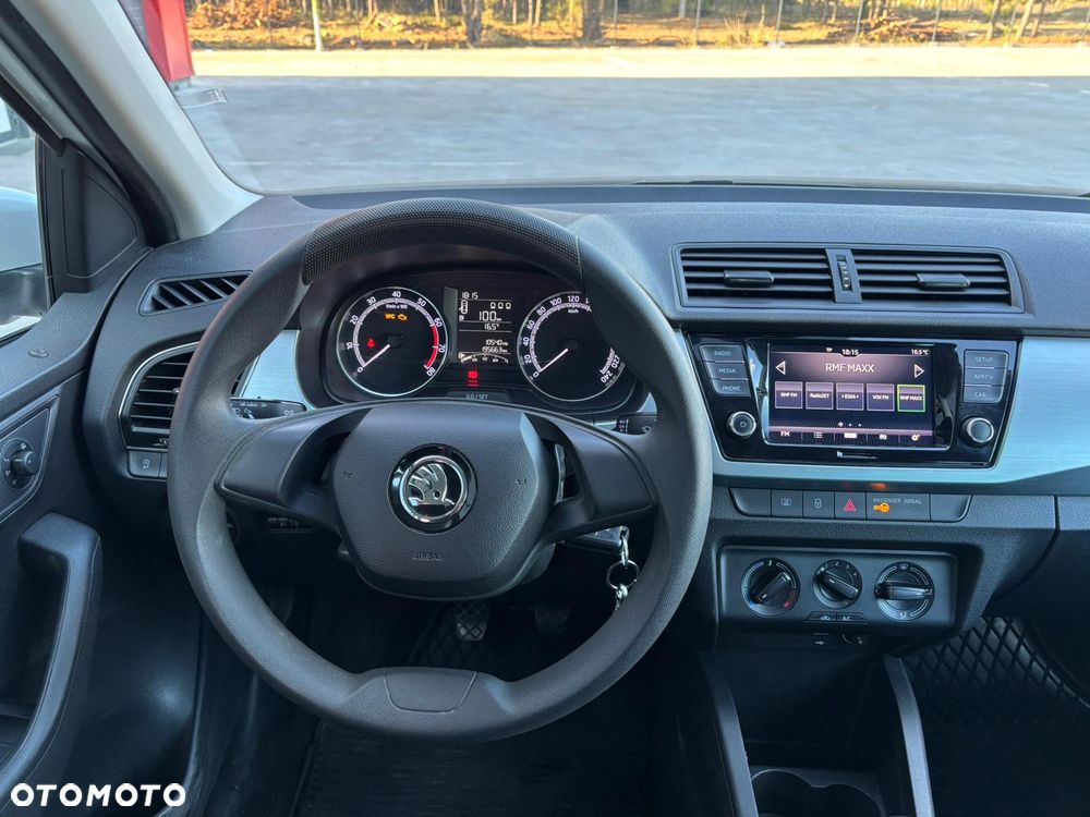 Skoda Fabia 1.0 TSI Ambition - 10