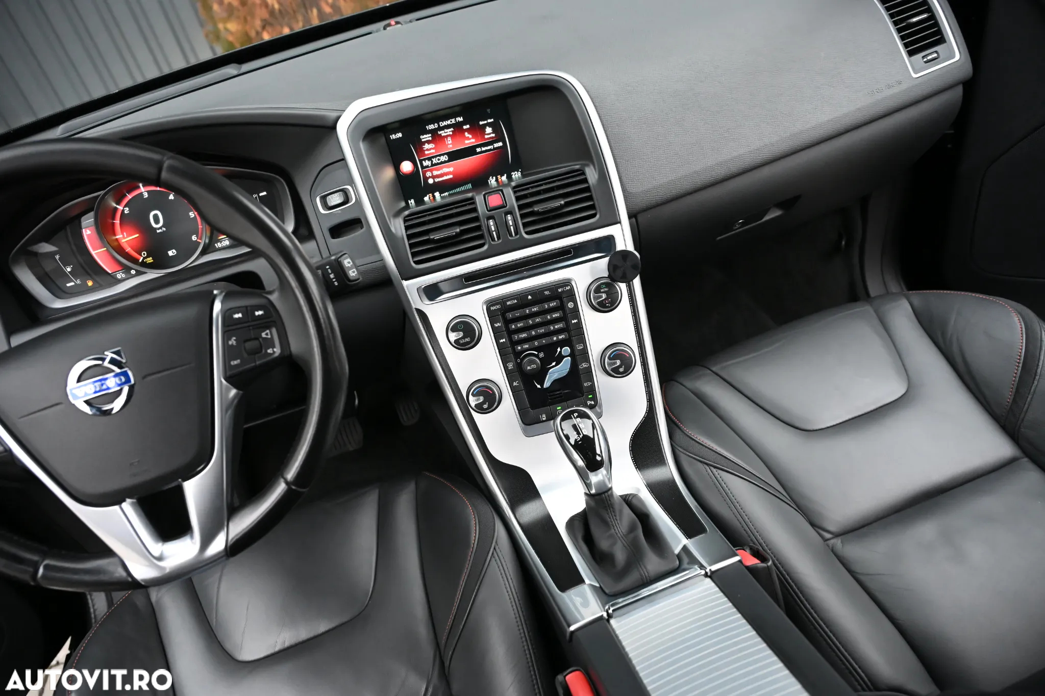 Volvo XC 60 D3 Geartronic Ocean Race - 16