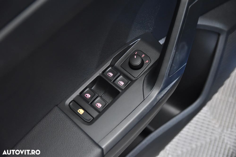 Seat Arona - 15