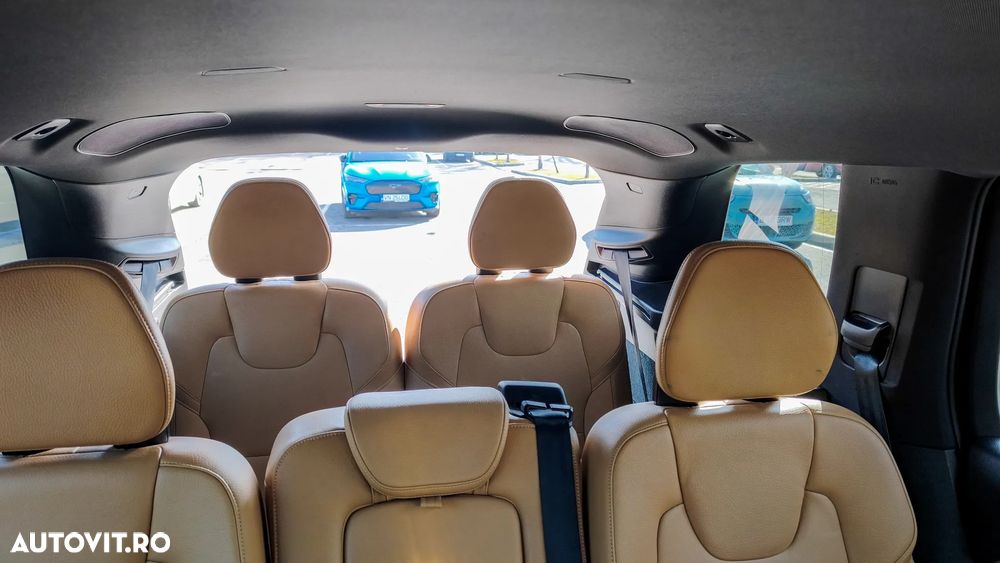 Volvo XC 90 D5 AWD Geartronic Momentum - 7