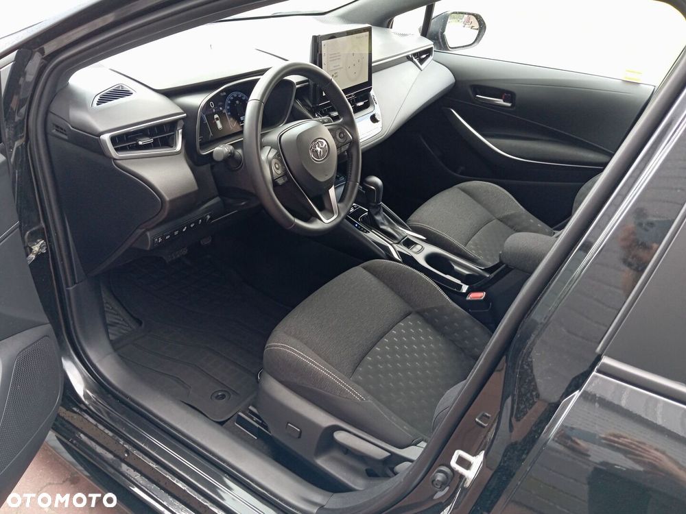 Toyota Corolla - 8