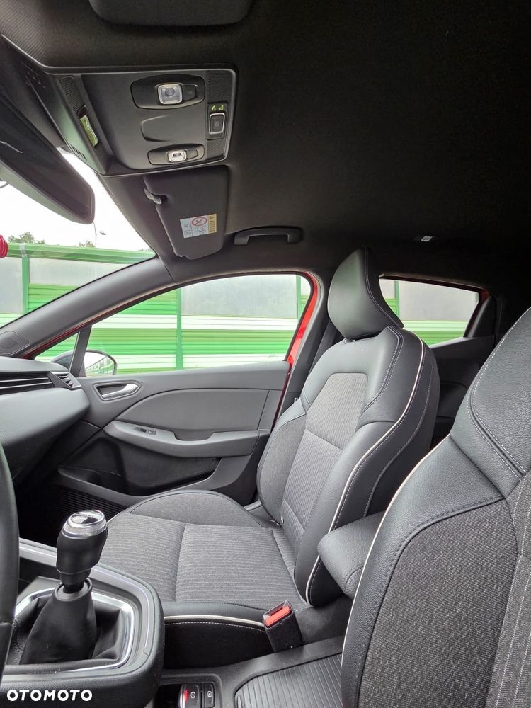 Renault Clio 1.0 TCe Intens - 24