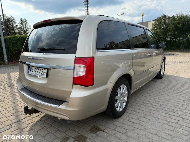 Chrysler Town & Country 3.6 Touring - 5