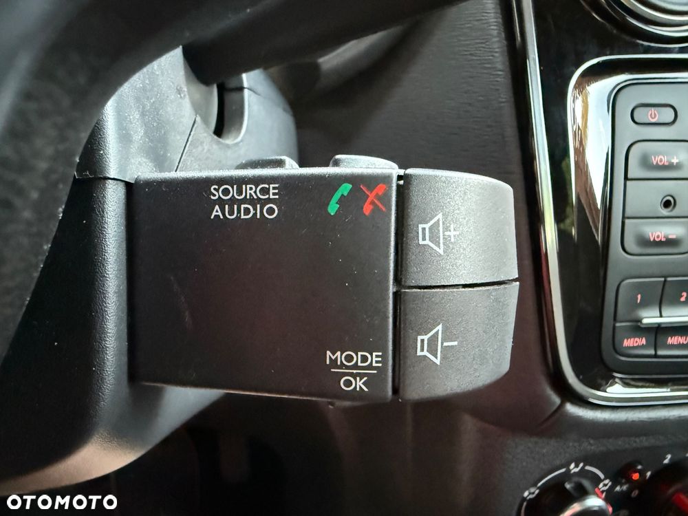 Dacia Dokker 1.5 Blue dCi Laureate - 15