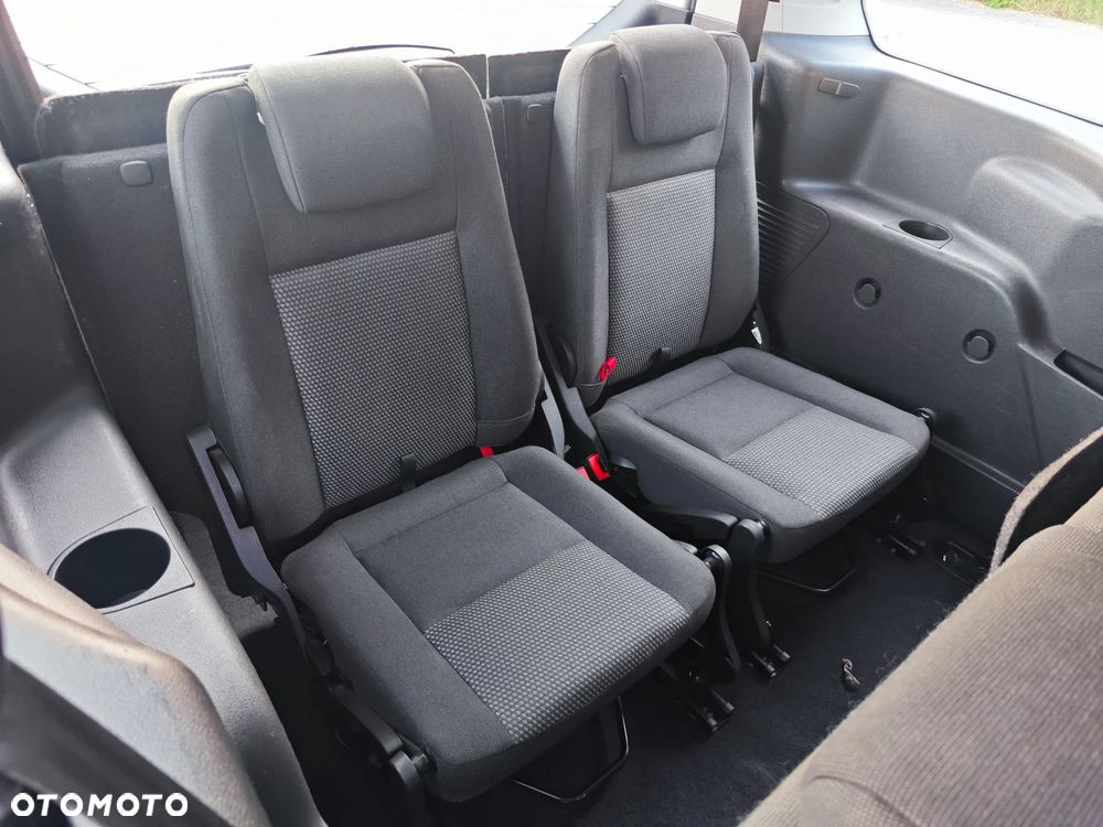 Ford Tourneo Connect Grand 1.5TDCi Ambiente - 26
