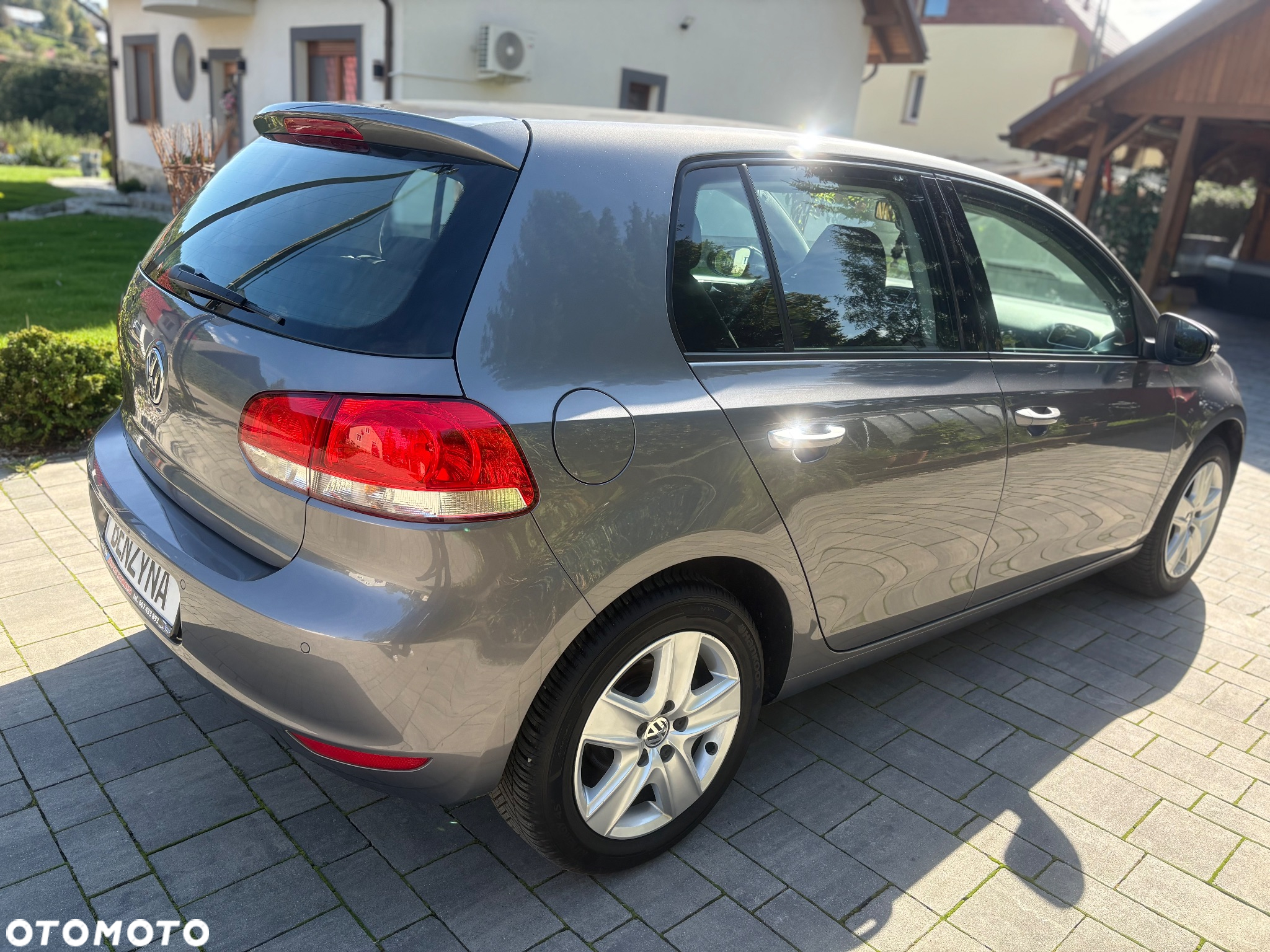 Volkswagen Golf - 13